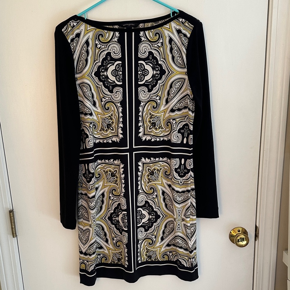 Banana Republic Factory Black and Yellow Paisley Long Sleeve Dress